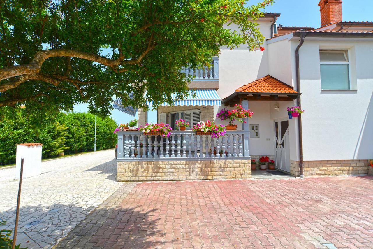 Apartments Mila Medulin Exterior foto
